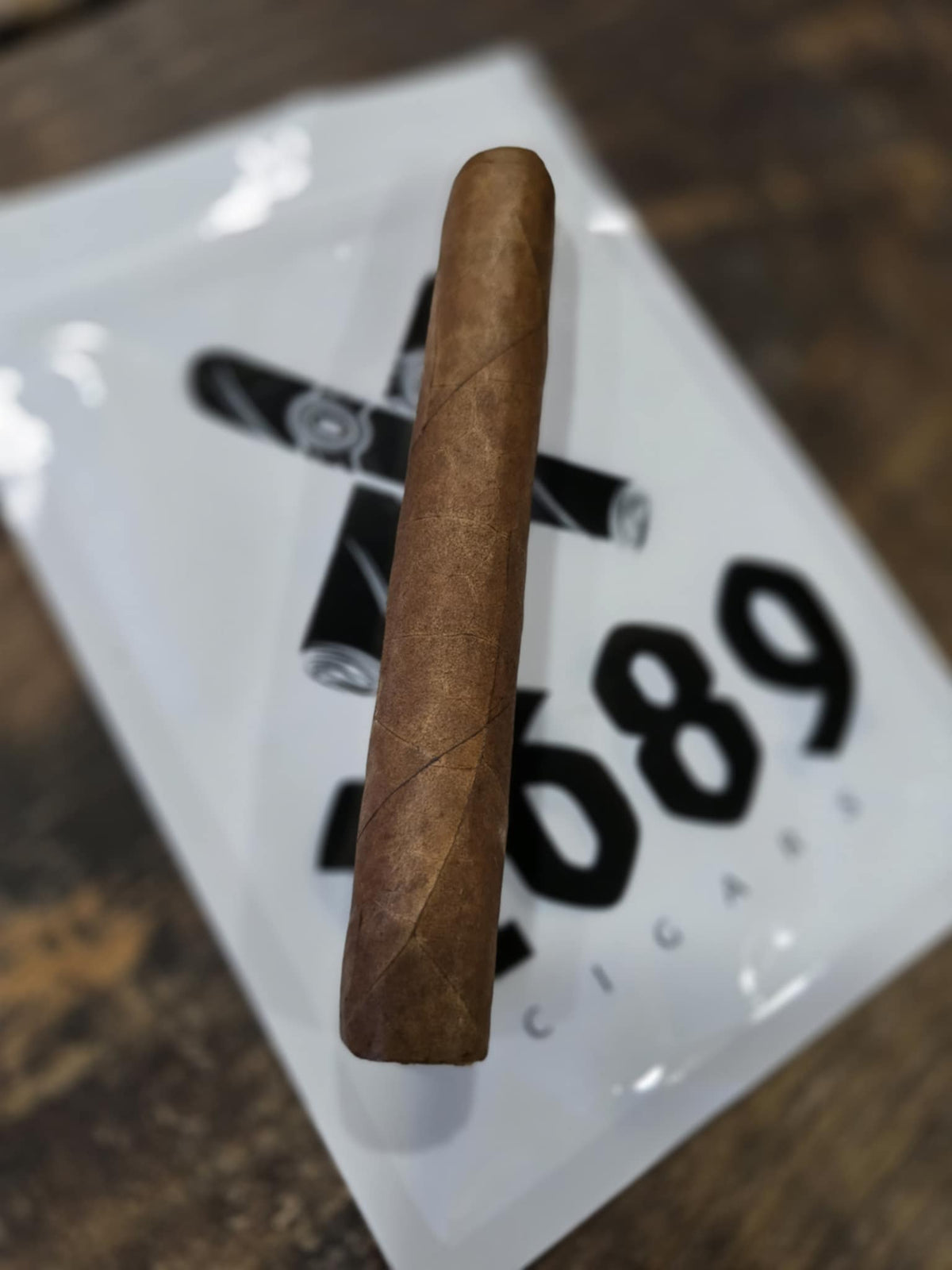 Budget Smokes Premium A grade. Random. Robusto.