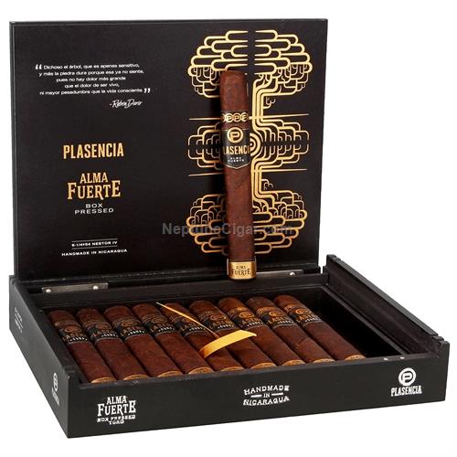 Plasencia Alma Fuerte Toro – 6.25 x 54