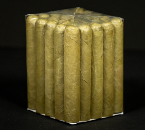Robusto 5 × 50 Candela (Long Filler – 25 Count)