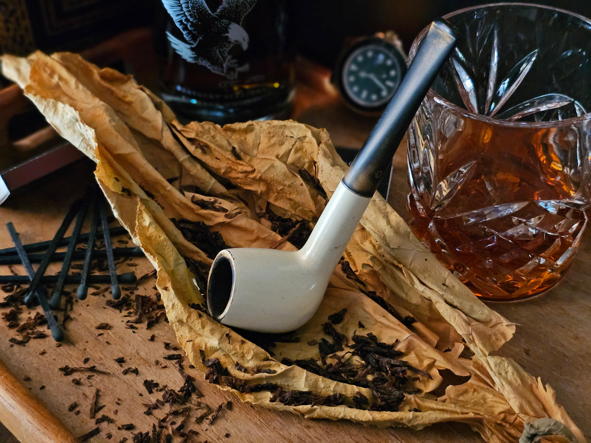 Vintage Kaywoodie “White Briar” Pipe – American Heritage with Character