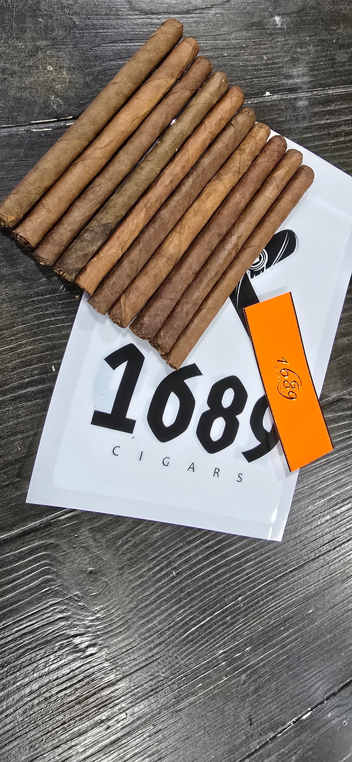 10 Natural Cigarillos – 1689 Cigars