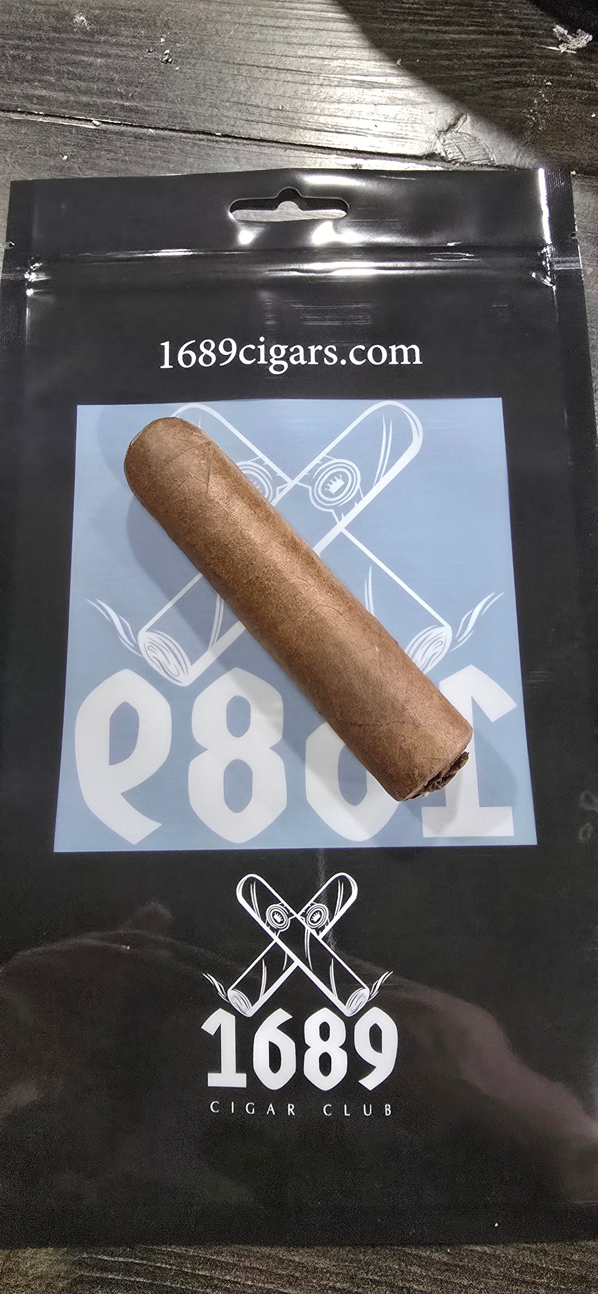 1689 Maduro Super Premium Nub 4x40